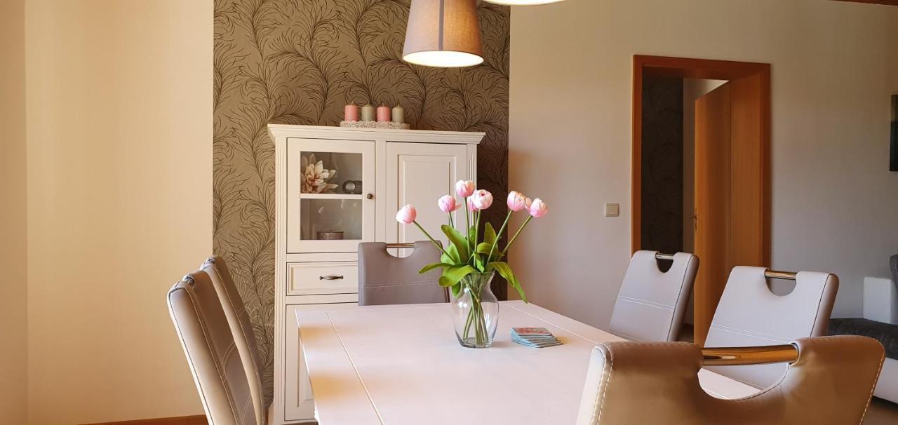 Moderne Ferienwohnung Mit Eigenem Garten Und Traumhaften Blick Wilhelmsthal 외부 사진